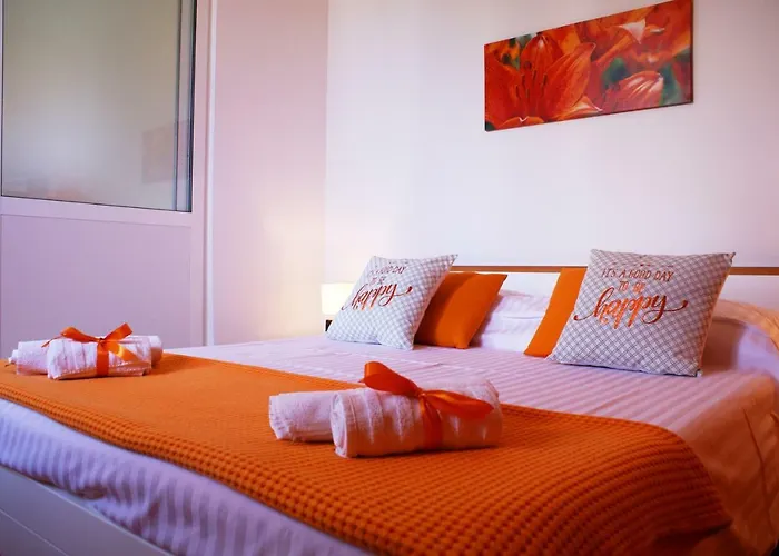 Apartments La Perla
