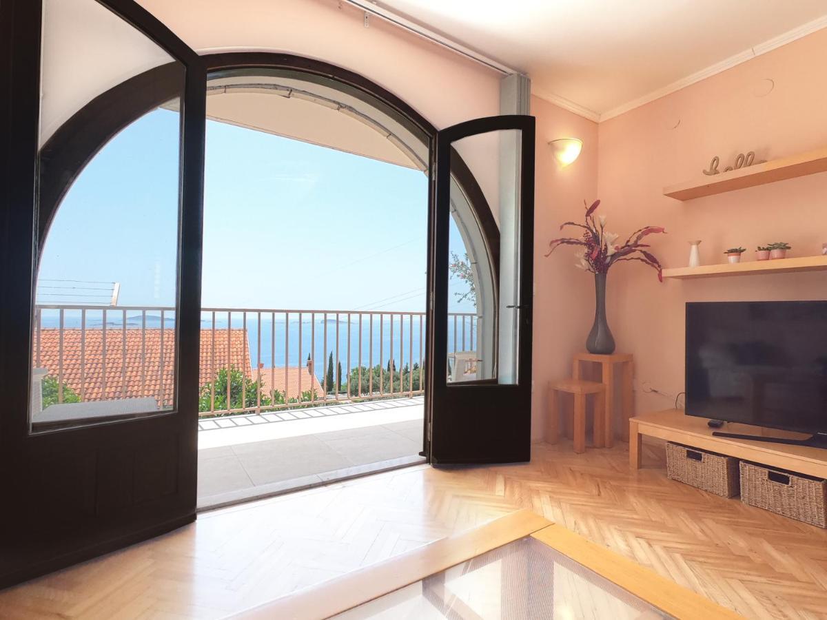 La Perla Apartment